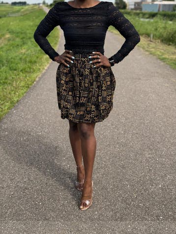Afrikaanse print mini rok - Zwart / Gele X Bogolan - S, Kleding | Dames, Rokken, Ophalen of Verzenden, Nieuw