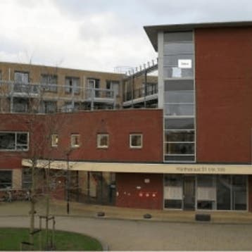 Bedrijfsruimte in Spijkenisse gevonden voor €2400,- pm