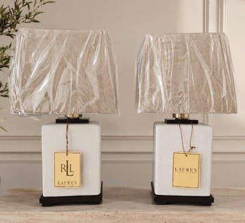 Ralph Lauren - Lamp - Hout, porselein. - Twee Luxe, Nieuw