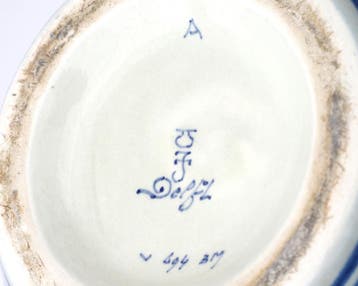 Een Delfts Blauwe dekselvaas, De Porceleyne Fles, 1943, Antiek en Kunst