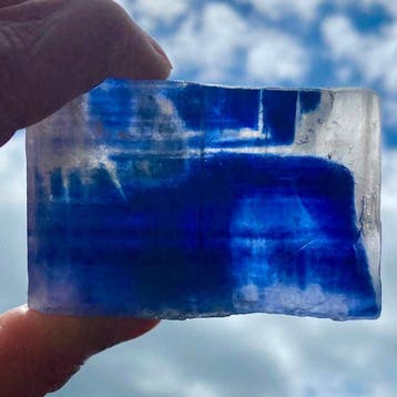 Topkwaliteit elektrisch blauwe Haliet old stock