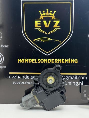Raammotor rechts achter VW Polo 6R bj.2012 Artnr.6R0959812G, Gebruikt, Volkswagen
