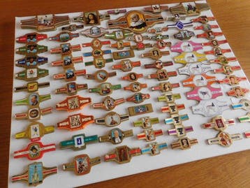 Sigarenbandjes 80 Prachtige Complete Series - Gesorteerd uit