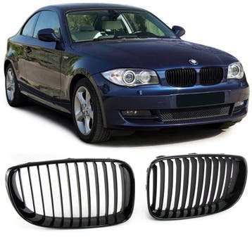 Glanzend zwarte grillen nieren BMW E81 E82 E87 LCI E88 B0218, Nieuw, Voor, BMW