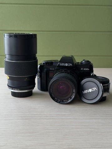 Minolta X-300s 35mm SLR Camera Outfit - With Minolta MD Zoom, Nieuw