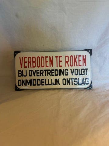 Emaille bord Verboden te roken bij overtreding volgt