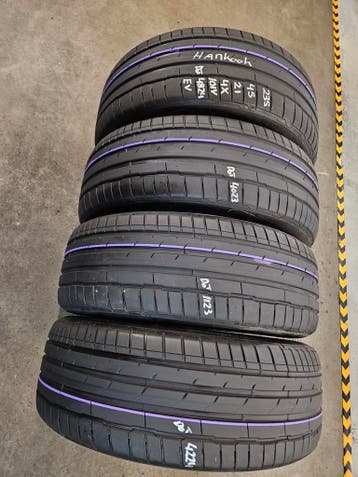 235/45/21 101V EV HANKOOK ZOMERBANDEN 7MM PROFIEL DEMO 4X, Ophalen, Gebruikt, 21 inch, 235 mm