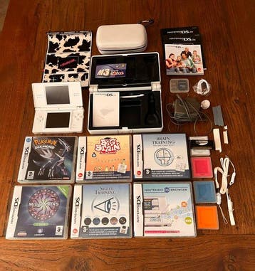Nintendo - DS lite - Nintendo DS Lite - Handheld gaming, Nieuw