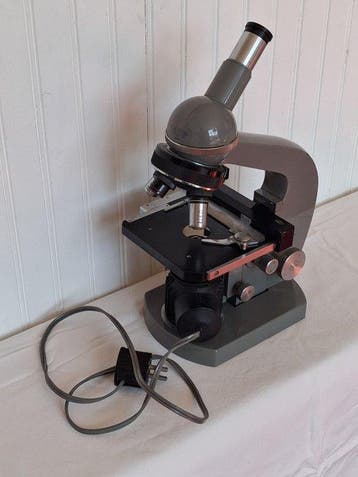 Monocular compound microscope - 2x - 1960-1970 - Japan -