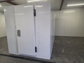 Koelcel 196 x 316 x 220 cm stekker klaar, Nieuw in verpakking, Koelen en Vriezen