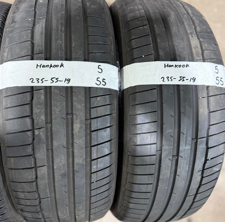 2x235-55-19 Hankook Zomer 2x5mm €55 PerBand 235 55 19, Auto-onderdelen, Banden en Velgen, 19 inch, Zomerbanden, 235 mm, Personenwagen