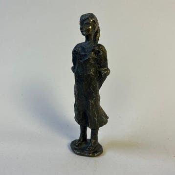 Corry Ammerlaan - Beeldje, Sophietje - 14 cm - Brons -