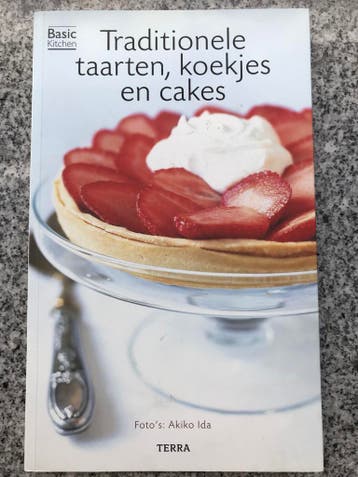 Traditionele taarten, koekjes en cakes, Boeken, Kookboeken, Gelezen, Ilona Chovankova, Verzenden, Europa