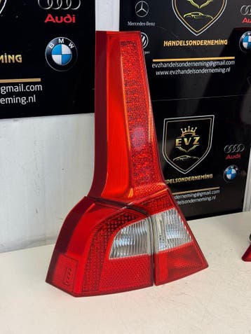 Volvo V70 1.6i achterlicht links bj.2012 art.31395068, Gebruikt, Volvo