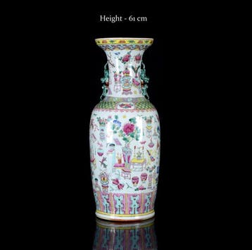 Een monumentale (hoogte 61 cm) Chinese The Hundred