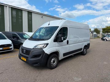 Fiat Ducato 30 2.2 MultiJet L2H2 / Trekhaak / nieuw staat /, Stof, Gebruikt, Euro 6, Wit
