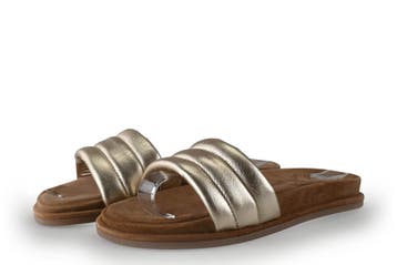 Nelson Slippers in maat 37 Goud, Slippers, Overige kleuren, Verzenden, Zo goed als nieuw