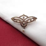 Antiek gouden Victoriaanse broche met parels, Gebruikt, Overige kleuren, Ophalen of Verzenden, Met edelsteen
