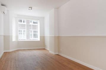 Appartement De Moucheronstraat in Den Haag, Huizen en Kamers, Den Haag, Den Haag, Via bemiddelaar, Appartement