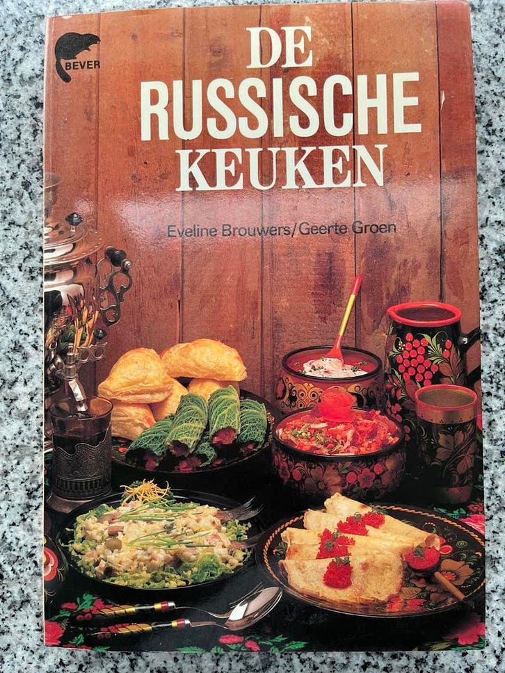 De Russische keuken, Boeken, Kookboeken, Europa, Gelezen, Voorgerechten en Soepen, Hoofdgerechten, Tapas, Hapjes en Dim Sum, Taart, Gebak en Desserts