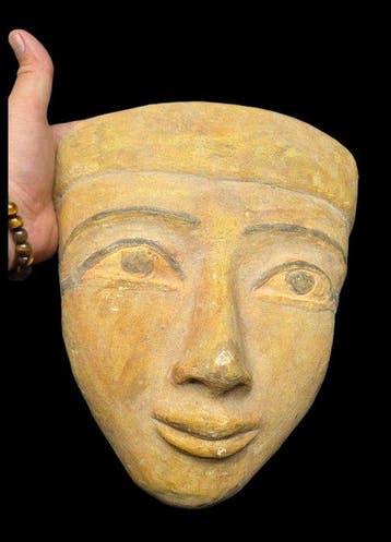 Curiosity: Reproduction of an Egyptian funerary mask, Late
