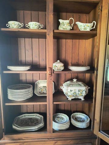 Tafelservies voor 12 (47) - Keramiek