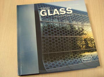Uffelen, Chris van  - Clear Glass - Creating New Perspec..., Boeken, Kunst en Cultuur | Beeldend, Verzenden, Nieuw