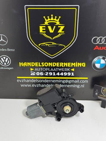 VW Transporter T5 bj2014 Raammotor portier rechts 7E0959802H, Gebruikt, Volkswagen