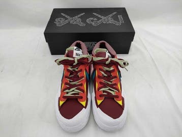 Nike - Nike x Sacai, Blazer - Low-top sneakers - Maat: EU 43, Nieuw