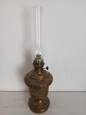 Petroleumlamp - Messing, Brons - 15 BEC ANNA 19e eeuw