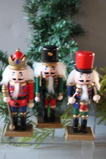 Notenkrakers 3 verschillende ieder circa 15cm hoog -, Diversen, Nieuw