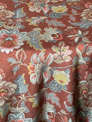 Exclusief tafelkleed met bloemen uit India voor ruime