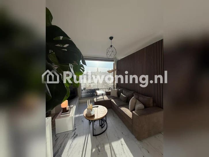Nieuwbouw wijk in Amsterdam (Noord-Holland), Huizen en Kamers, Woningruil, Amsterdam