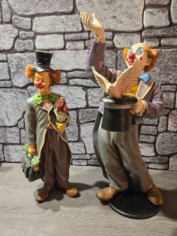 Jun Asilo Filipijnen - Jun Asilo 2 beelden - Beeld, Clown