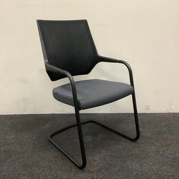 sedus Vergaderstoel / sledestoel, Antraciet - zwart, Ophalen of Verzenden, Gebruikt, Stof, Eén