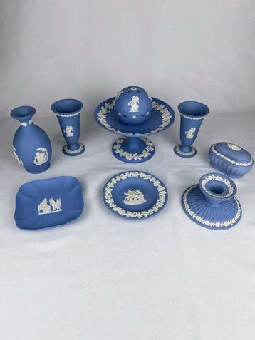 Decoratief ornament (9) - Wedgwood - Verenigd Koninkrijk -, Antiek en Kunst