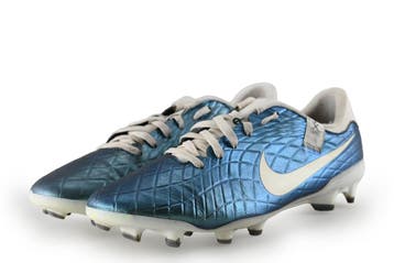 Nike Voetbalschoenen in maat 40½ Blauw, Kleding | Dames, Schoenen, Nike, Zo goed als nieuw, Verzenden, Blauw