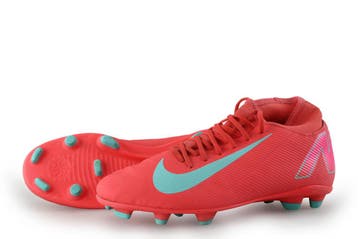 Nike Voetbalschoenen in maat 42 Oranje, Overige kleuren, Verzenden, Nike, Gedragen