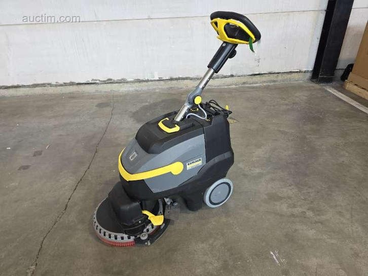 Industriële schrob-/zuigmachine Kärcher BD 38/12..., Witgoed en Apparatuur, Stofzuigers, Ophalen