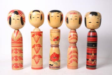 Unbranded, individually signed by craftsperson - Pop Set of