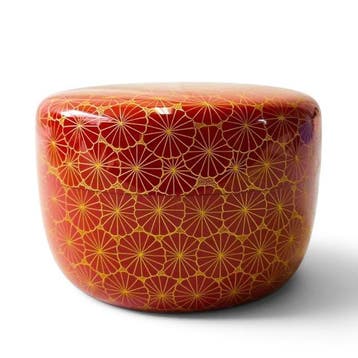 Natsume  Vermiljoenlak met gouden chinkin chrysant-ontwerp