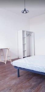 Te Huur Studio John M. Keynesplein In Amsterdam, 20 tot 35 m², Amsterdam