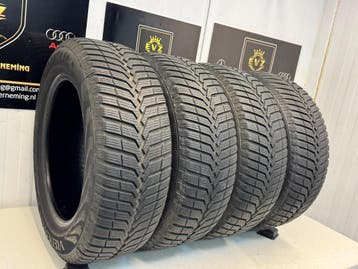 4 stuks 205/60R16 inch winterbanden Vredestein Snowtrac 6 mm, Auto-onderdelen, Gebruikt, 16 inch, Band(en), Personenwagen