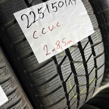 2 x Continental 225-50-17 Winterbanden 8,5mm, Gebruikt, 17 inch, Band(en), Personenwagen
