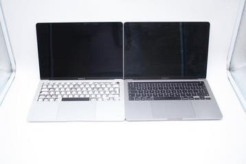 Rare find: Lot of 2 Apple MacBooks from 2020 | 13 inch |, Nieuw