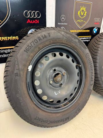 2 stuks VW UP bj.2023 165/70R14T stalen velgen met banden, Auto-onderdelen, 14 inch, Gebruikt, Banden en Velgen, All Season