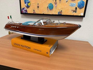 Riva Aquarama 1:16 - Modelboot - Riva Aquarama - Modelboat, Nieuw