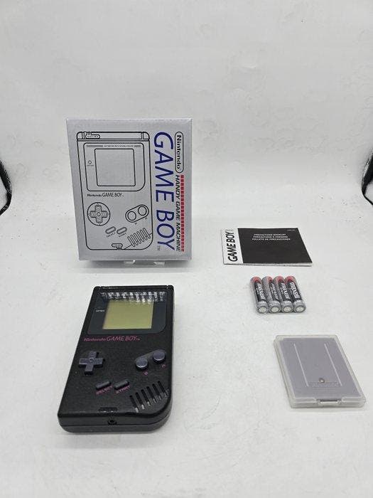 Nintendo - Gameboy Classic - DMG-01 Play It Loud black (new, Spelcomputers en Games, Spelcomputers | Overige Accessoires