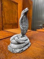 Toby (XX) - Sculptuuur voor buiten, Indrukwekkend Cobra