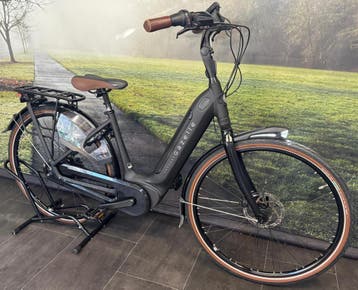 Gazelle Grenoble C8 Elektrische fiets - 46CM - Kleine Maat, Ophalen of Verzenden, Zo goed als nieuw, Minder dan 47 cm, 50 km per accu of meer